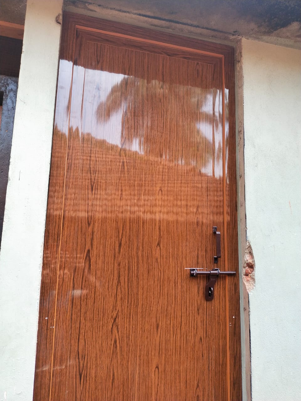 V A ALUMINIUM FABRICATION