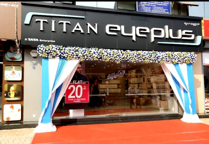 TITAN EYEPLUS