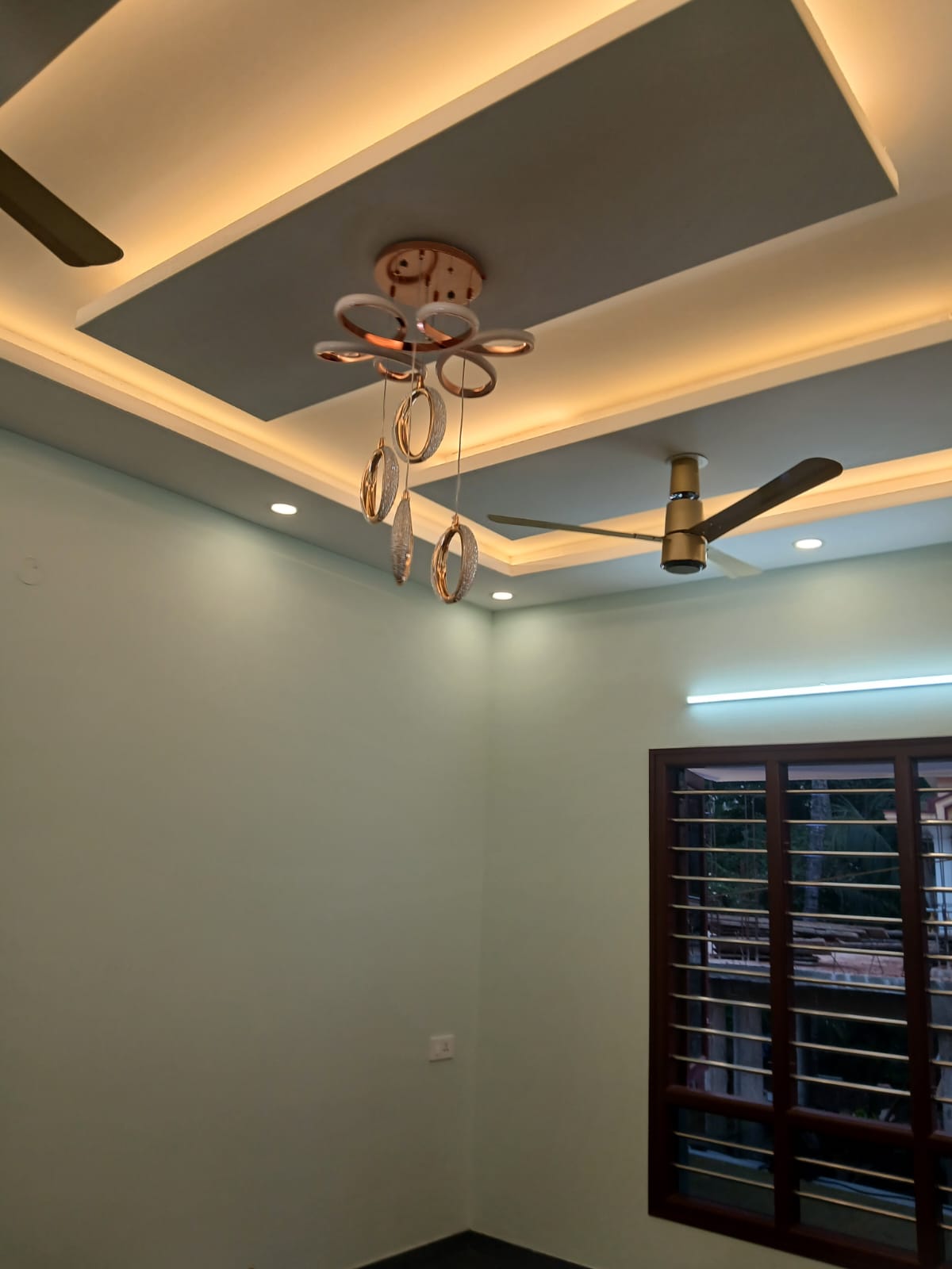 VINOD KUMAR CONTRACTOR